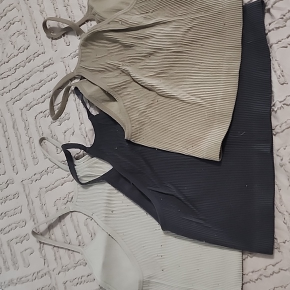 Bralettes - Picture 2 of 3